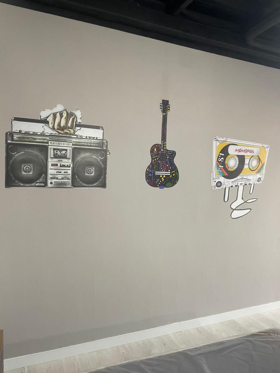 Vinilos decorativos para paredes de oficina en Quito - Ilustrarte EC